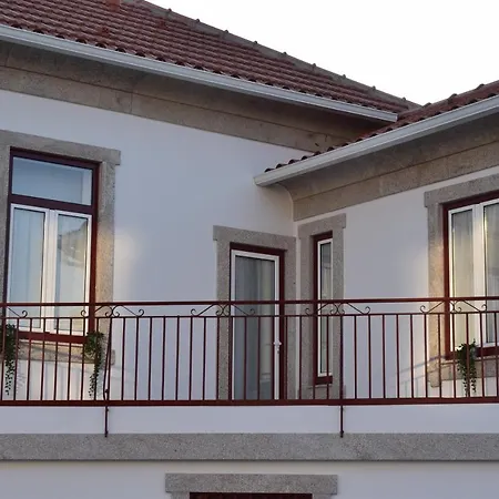 Living דירה
